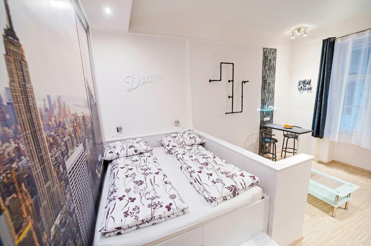 Free Parking, Quiet Design Flat In The Centre Apartment Budapest Luaran gambar